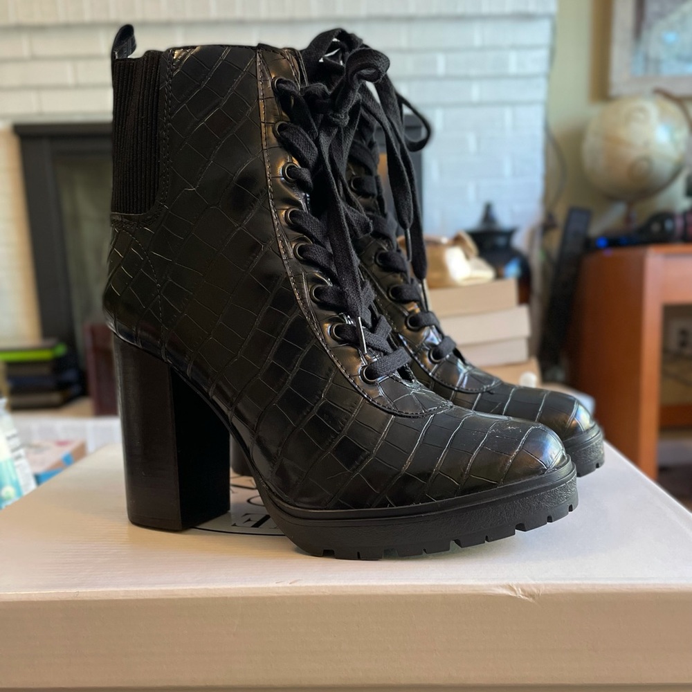 Steve Madden Latch Black Croc Boots- Size 9